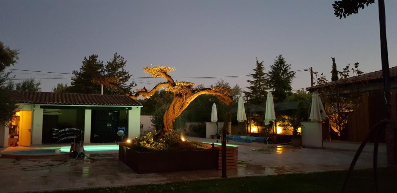 Les Gites De L'Arbousier Quissac  Экстерьер фото